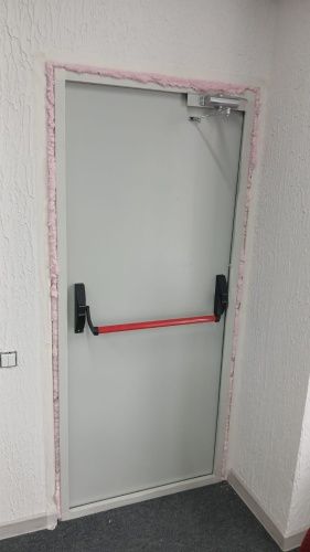 ДМП-01-EI60-900*2100 (сплошного сечения) c ручкой Антипаника